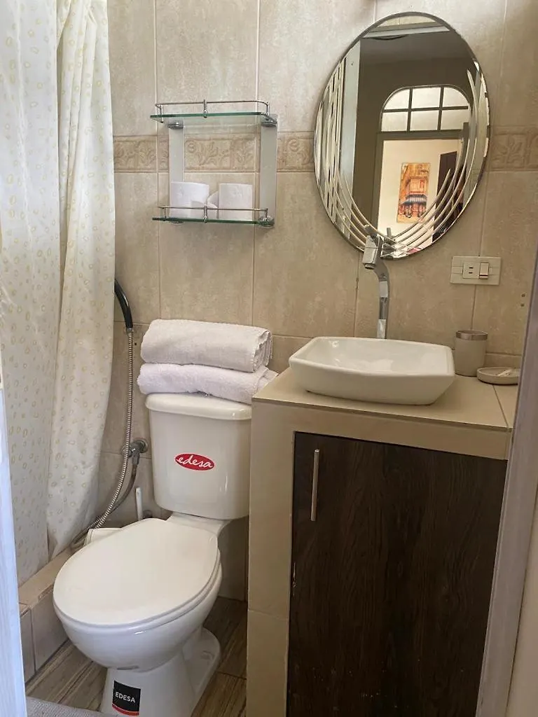 El Patio Suites Guayaquil 0*,